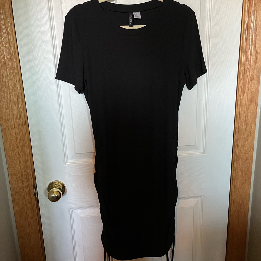 H&M dress